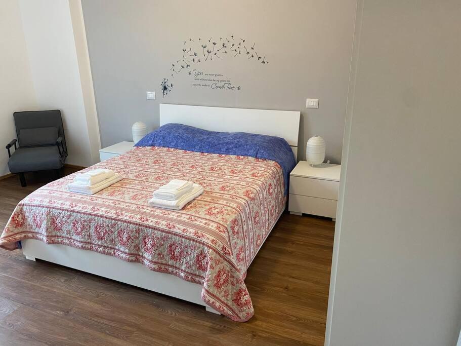 Casa Eugenia Apartment วาเรเซ ภายนอก รูปภาพ