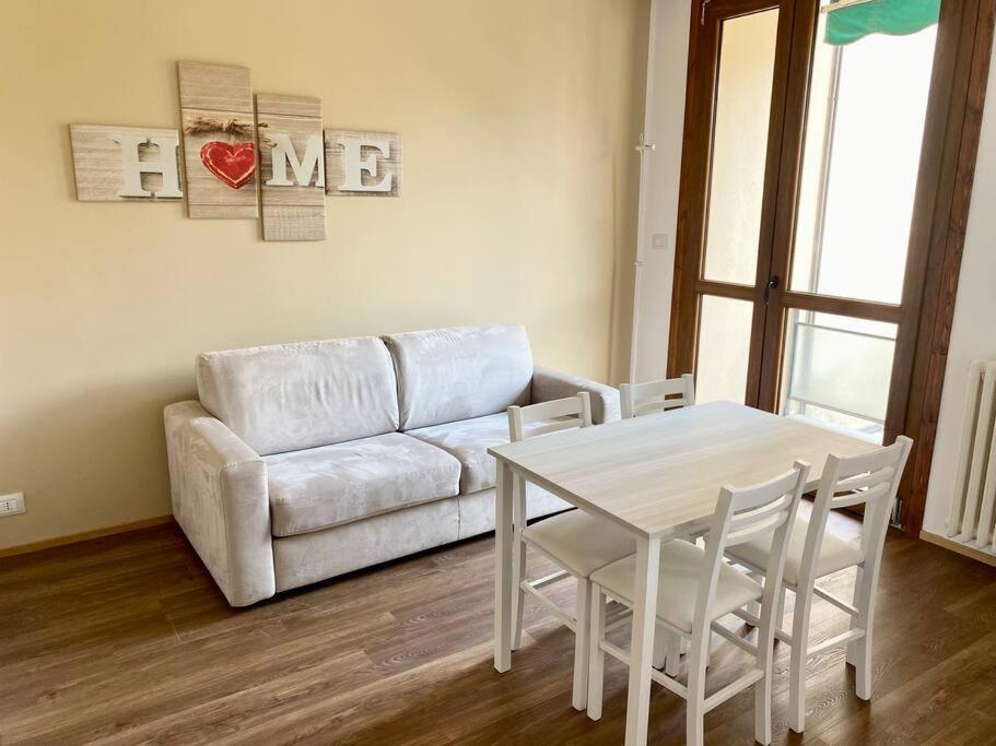 Casa Eugenia Apartment วาเรเซ ภายนอก รูปภาพ